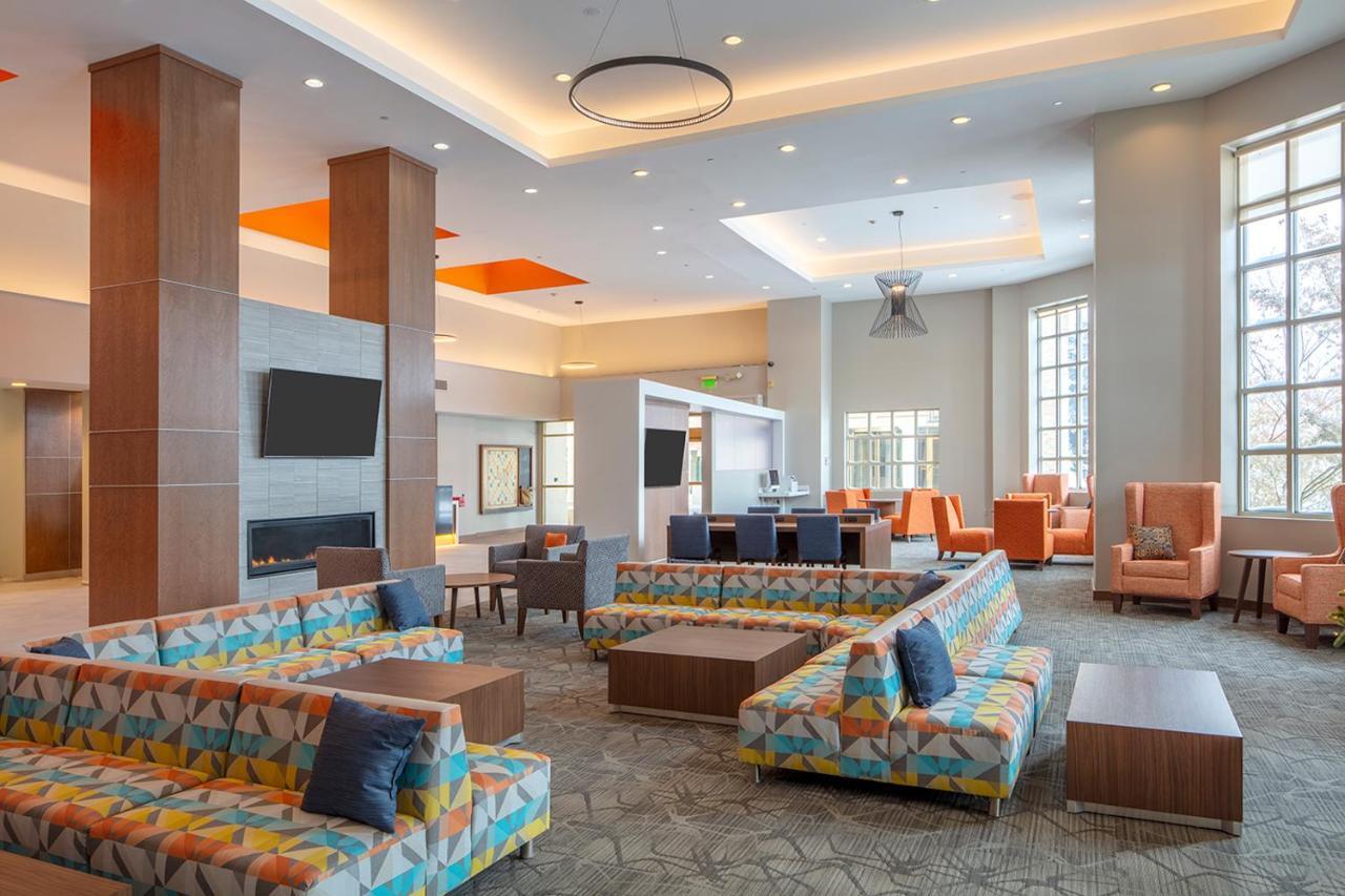 Collegian Hotel & Suites, Trademark Collection By Wyndham Сиракюз Екстериор снимка